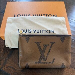 Louis Vuitton Brown Clutch-no strap included